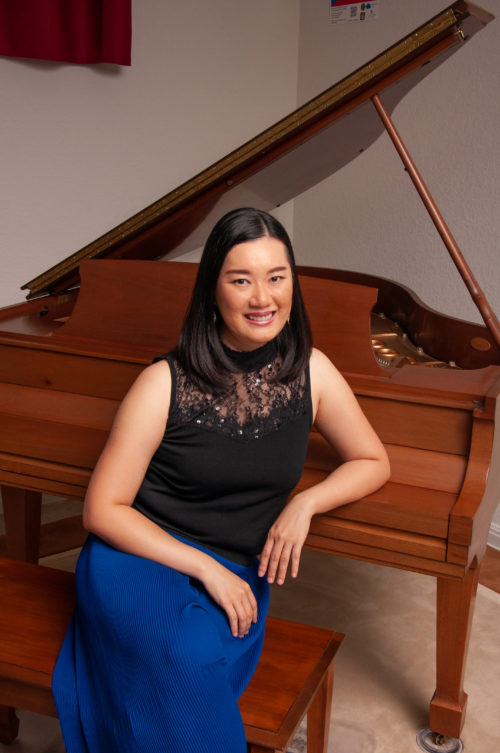 Dr. Linda Angkasa